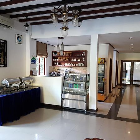 Av Hotel Βιεντιάν Εξωτερικό φωτογραφία