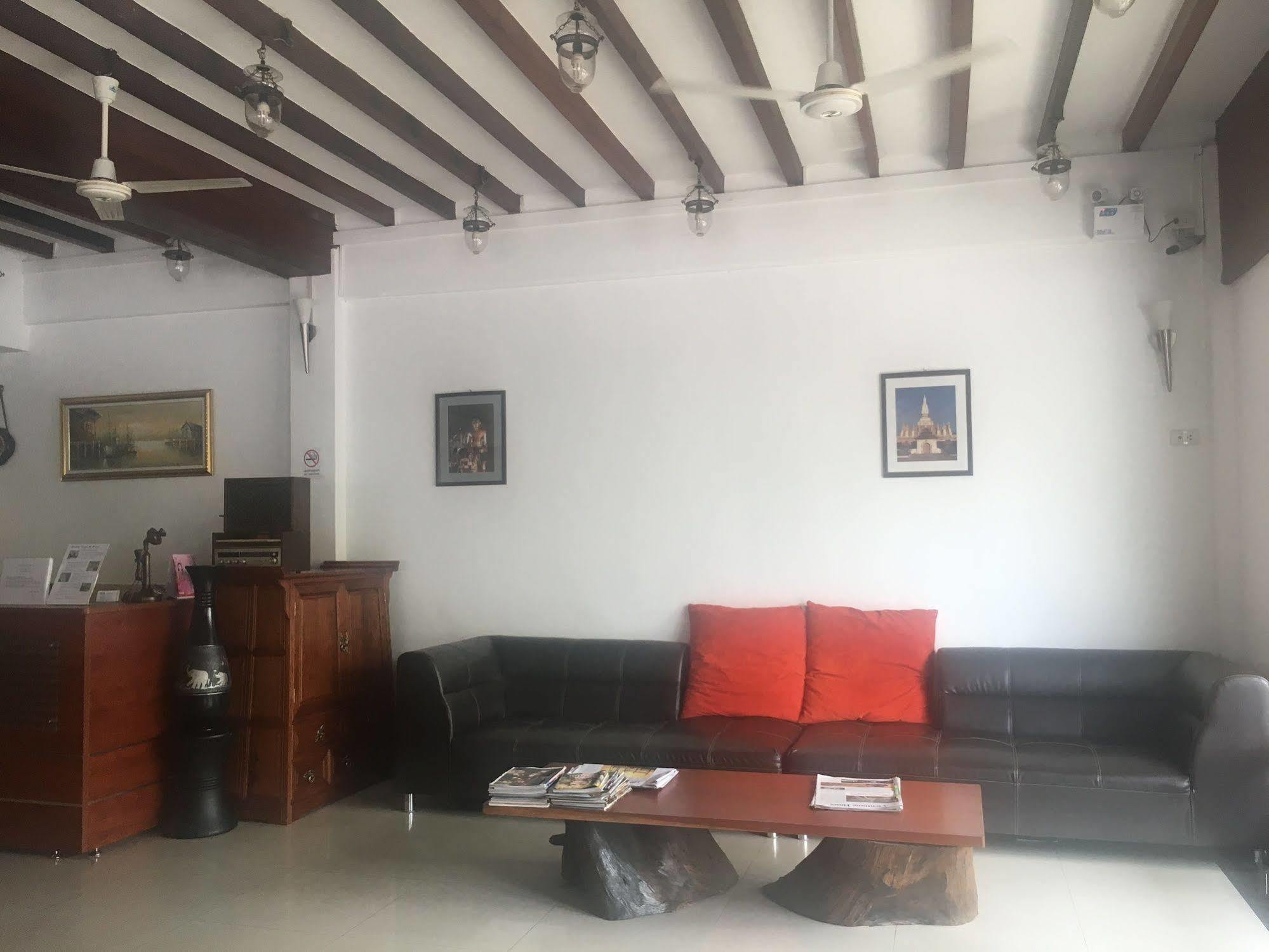 Av Hotel Βιεντιάν Εξωτερικό φωτογραφία