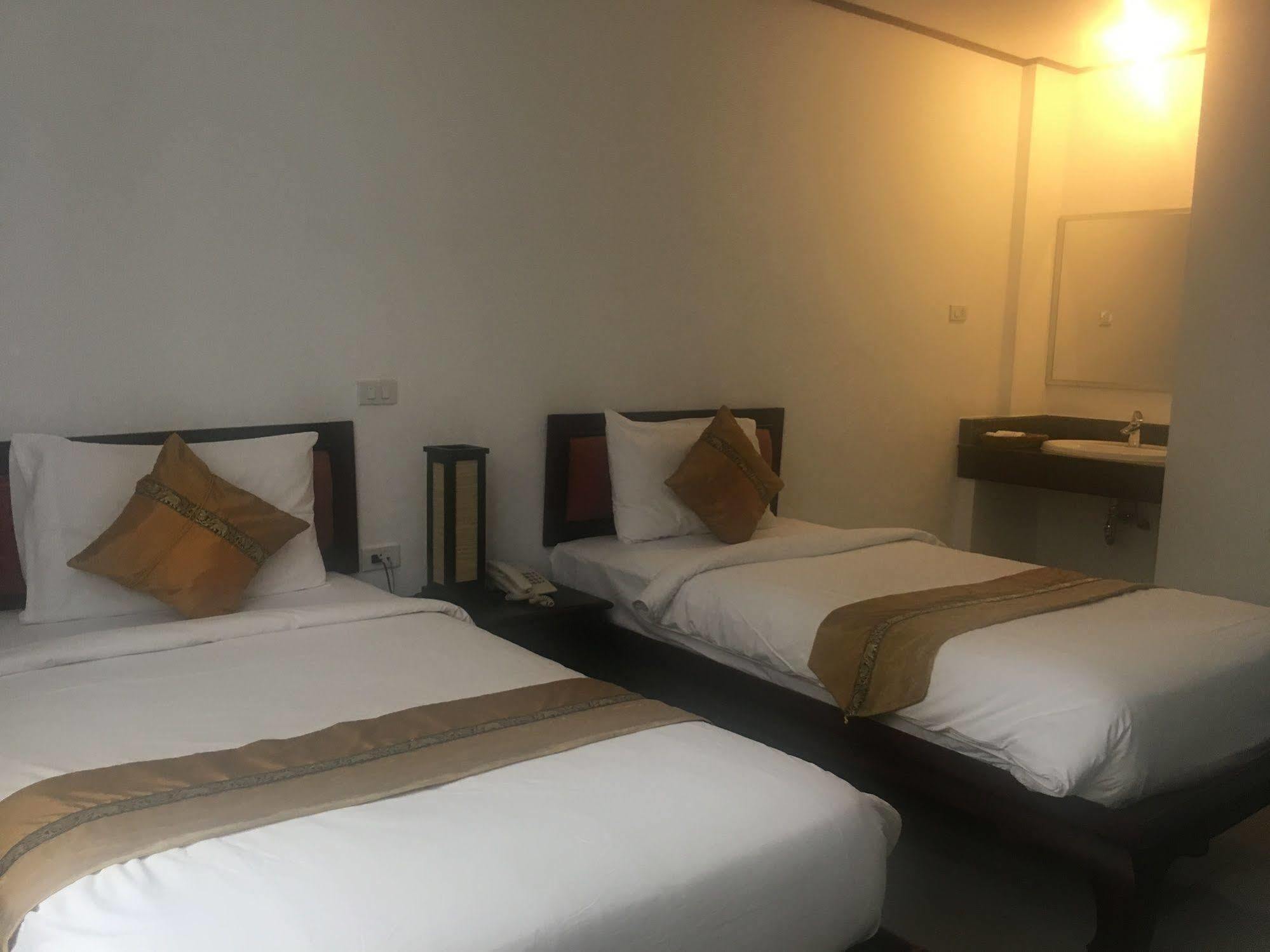 Av Hotel Βιεντιάν Εξωτερικό φωτογραφία