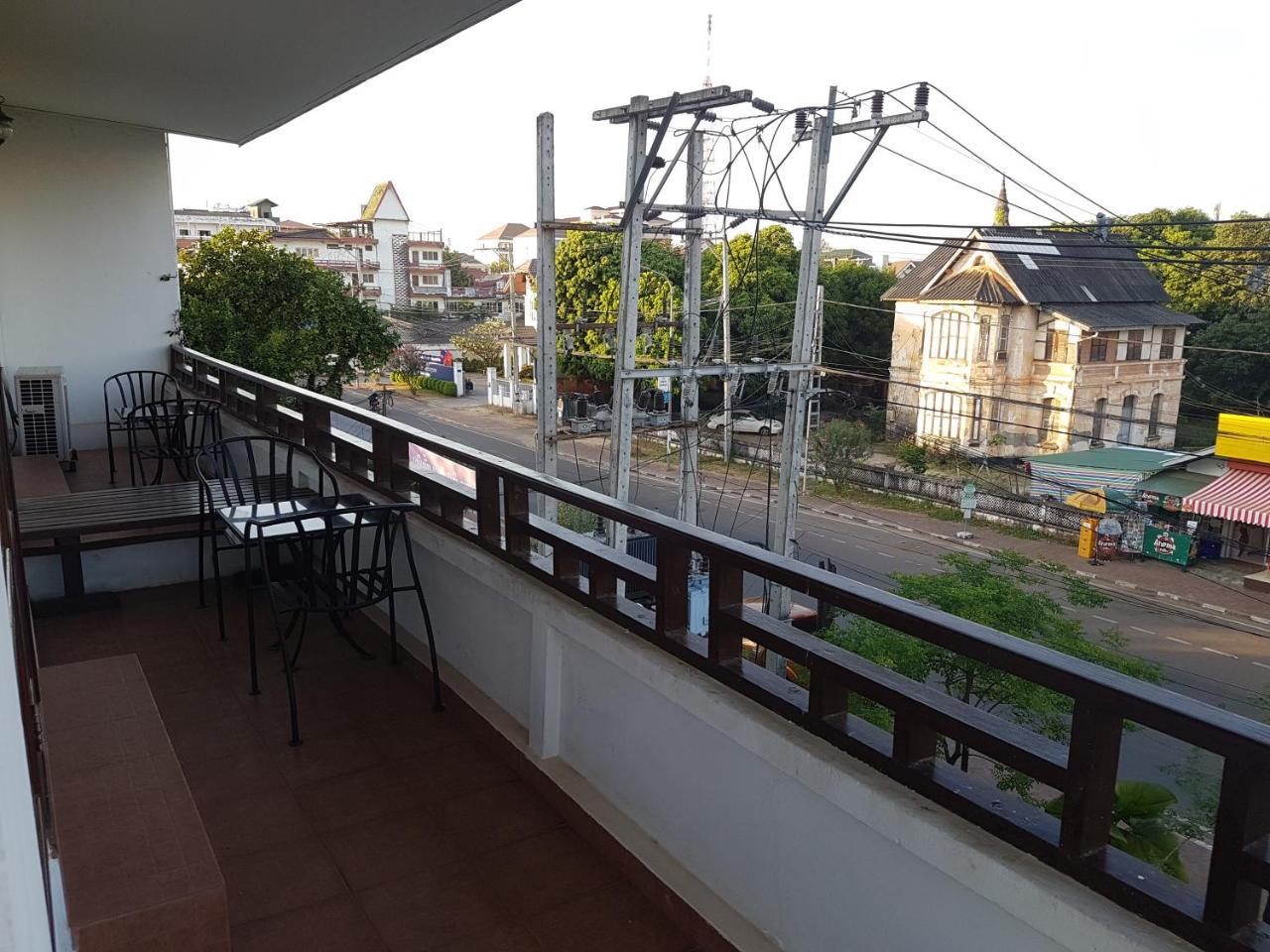Av Hotel Βιεντιάν Εξωτερικό φωτογραφία